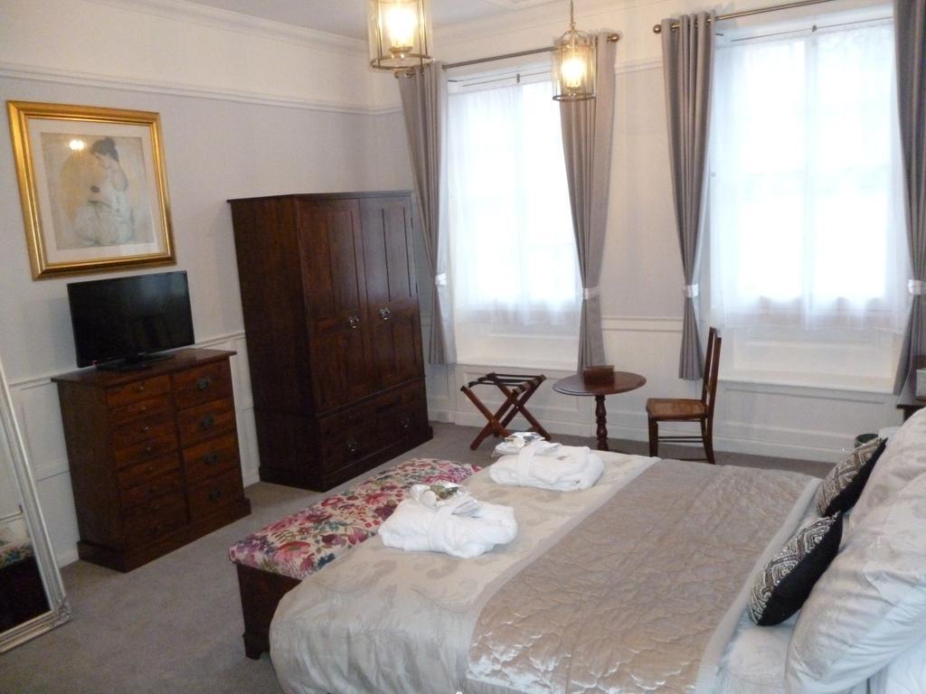 Gasthaus Kings House Wokingham Zimmer foto